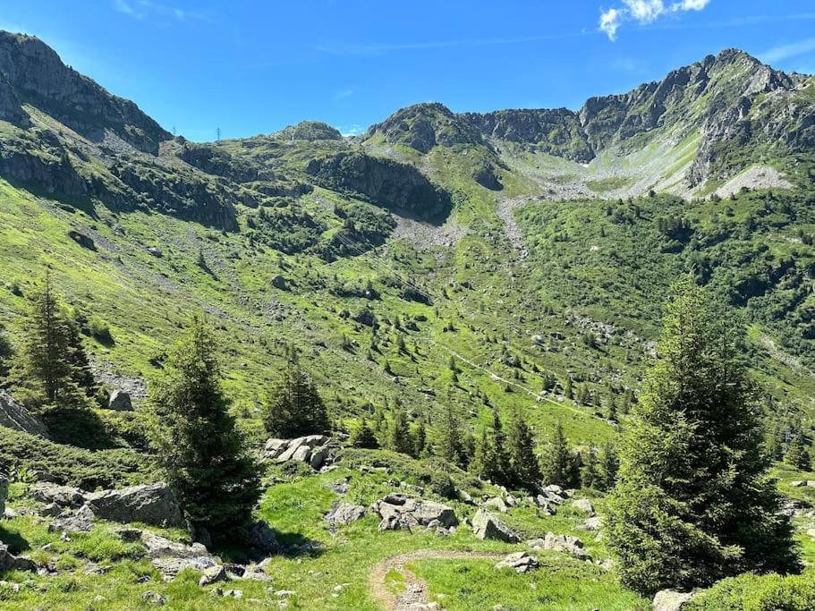 La Tour En Belledonne Villa Theys Exterior photo