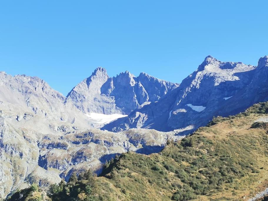 La Tour En Belledonne Villa Theys Exterior photo