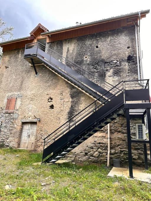 La Tour En Belledonne Villa Theys Exterior photo